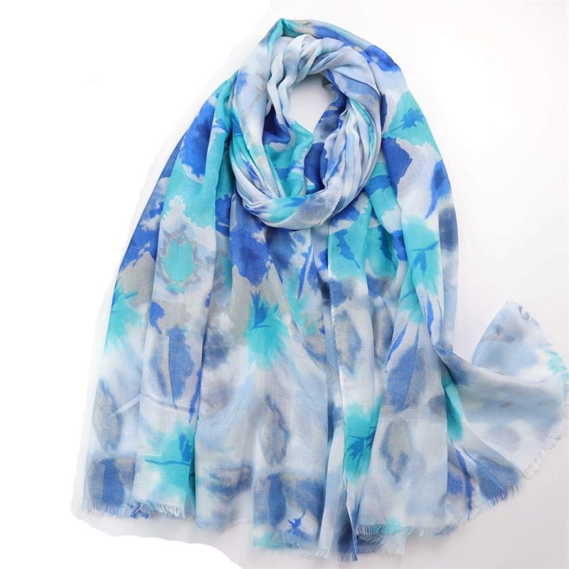 High Quality Ladies Thick Warm Viscose Cotton Printed Scarf Wide Shawls Green Coconut Grove Print Face Cover Ups Scarves